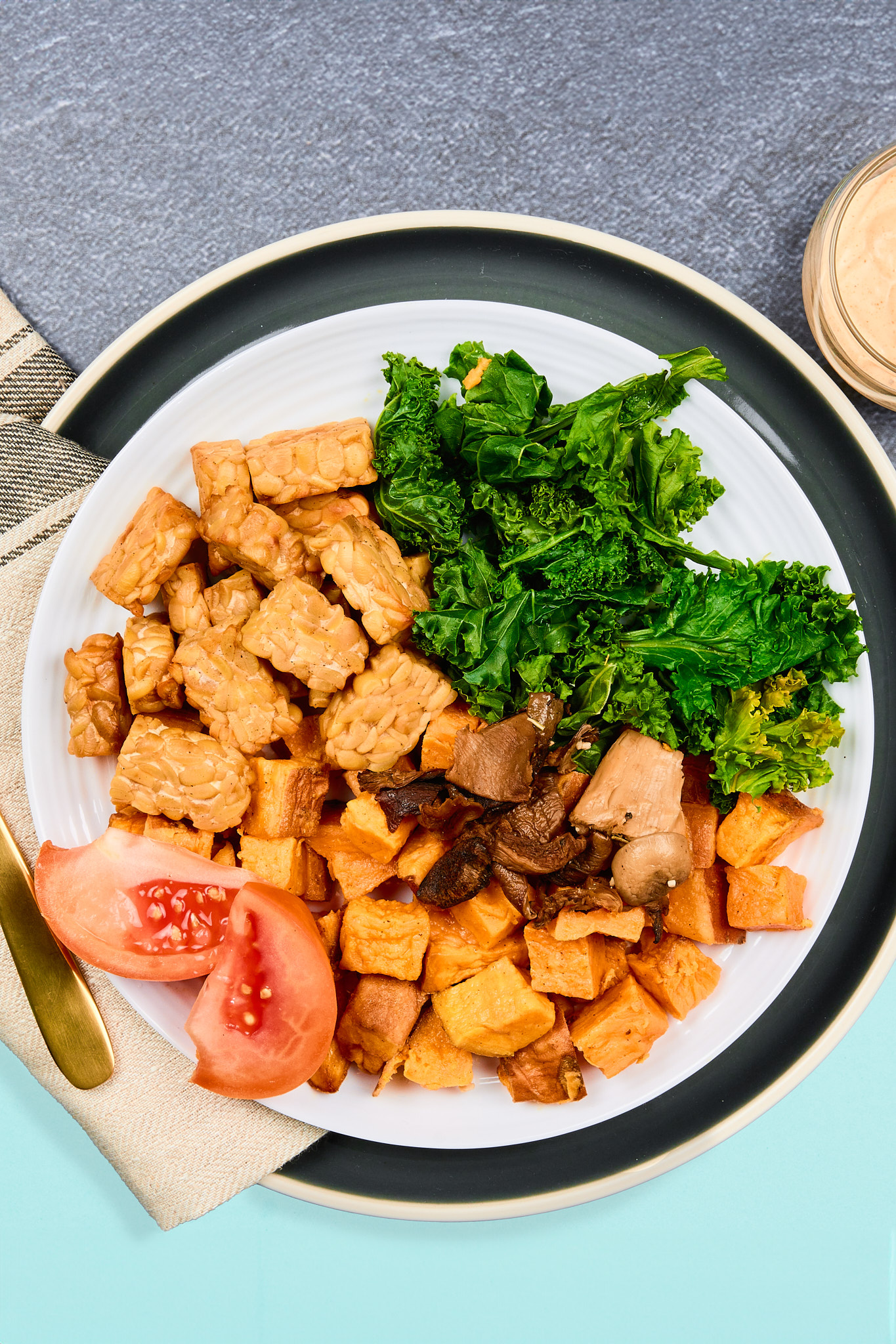 Rosemary Garlic Tempeh Bowl