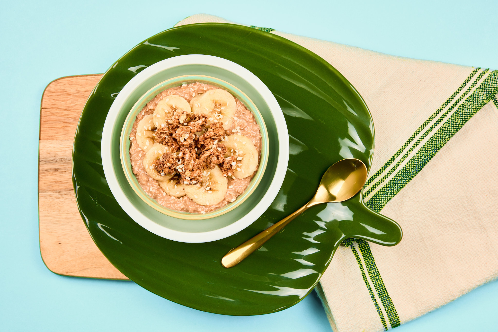 Mocha Energy Oatmeal with Granola and Banana