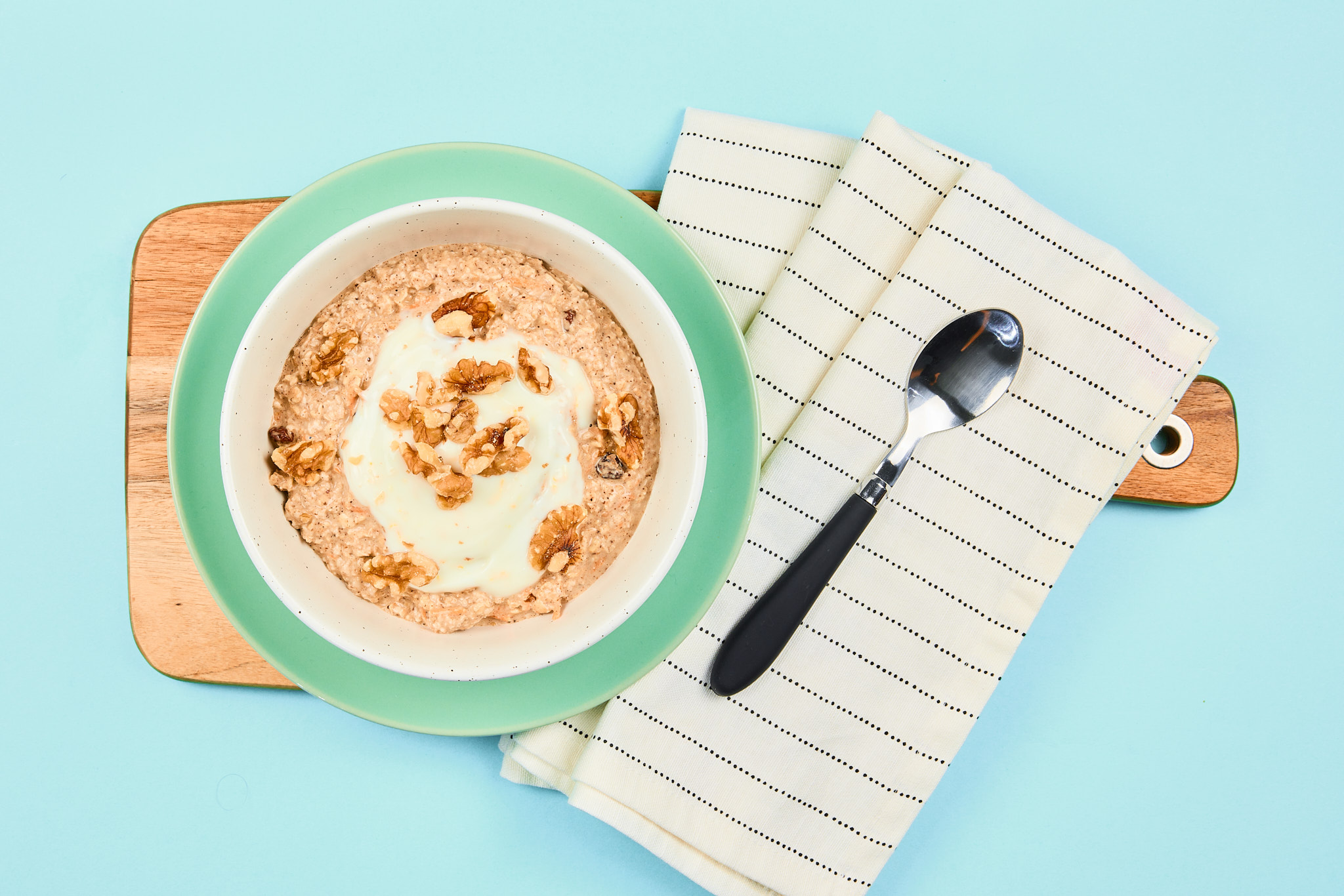 Carrot Cake Overnight Oats with Walnuts