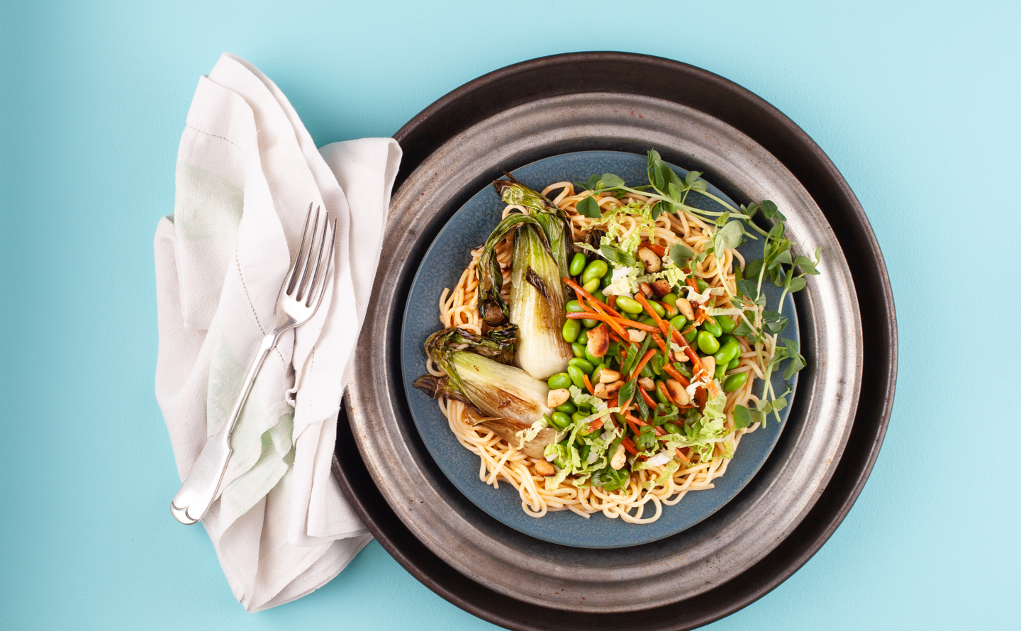 Edamame Panang Curry Lo Mein with Cashews