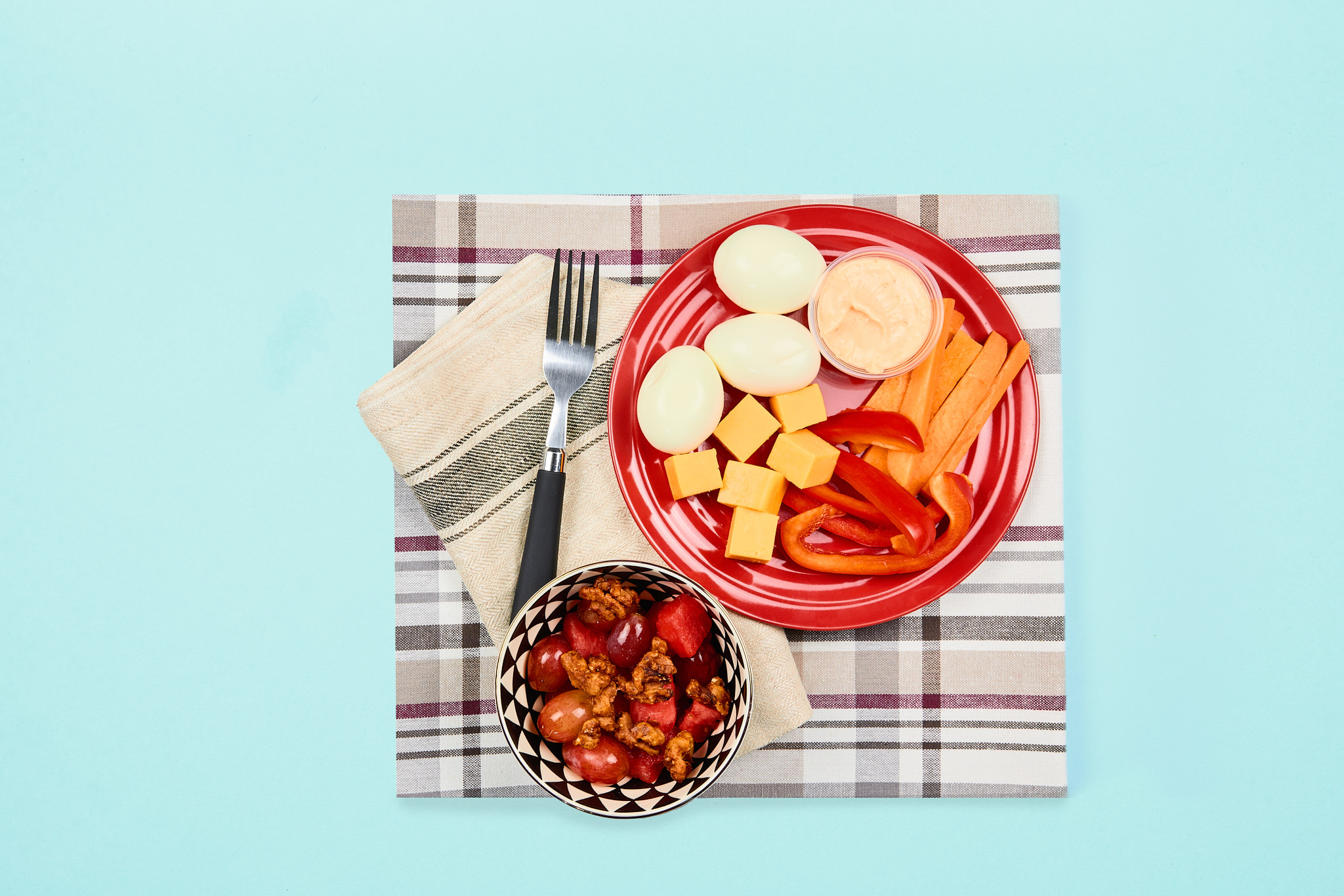 Spiced Walnut Breakfast Box with Oranges and Grapes