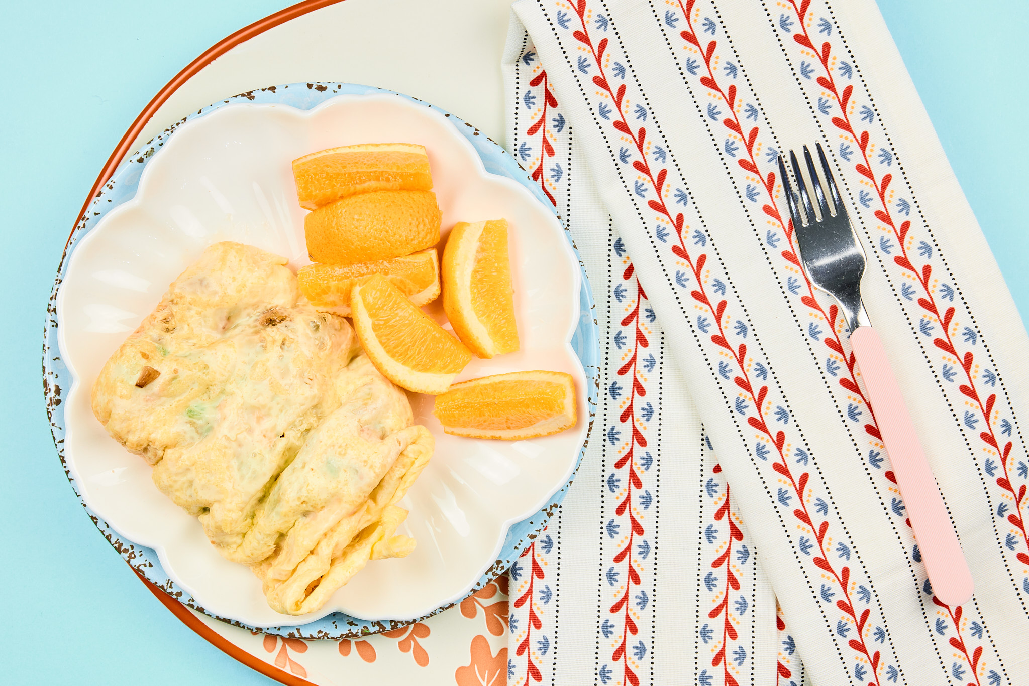 Smokey Tempeh Omelette with Fresh Fruit